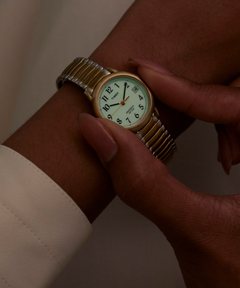 Easy Reader 25mm Bracelet Watch - Image 2