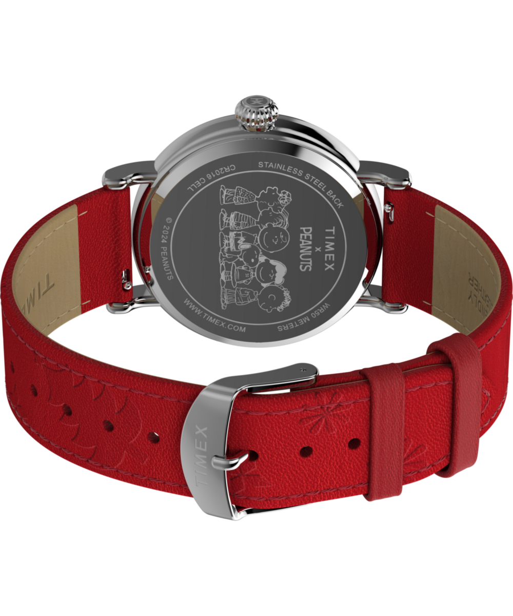 Peanuts® x Timex Standard Snoopy Santa 40mm Leather Strap Watch - Image 5