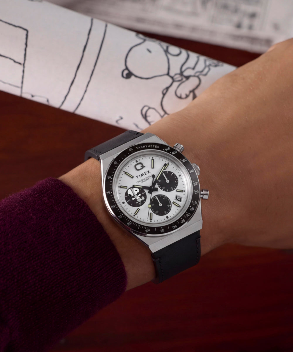 Peanuts® x Q Timex® Snoopy 40mm Leather Strap Watch - Image 2