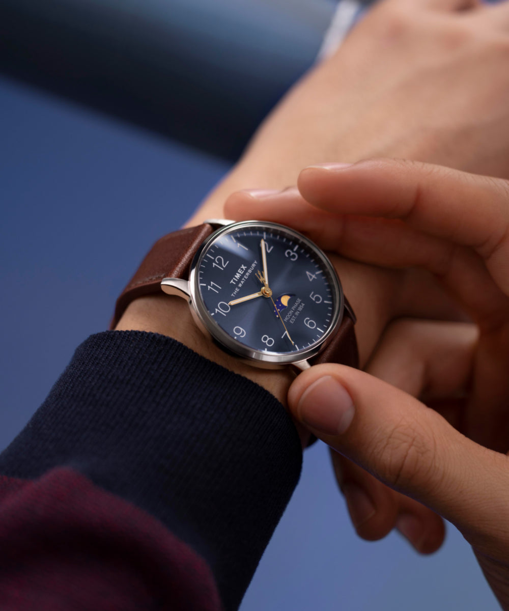 Waterbury Classic Moon Phase 40mm Leather Strap Watch - Image 2