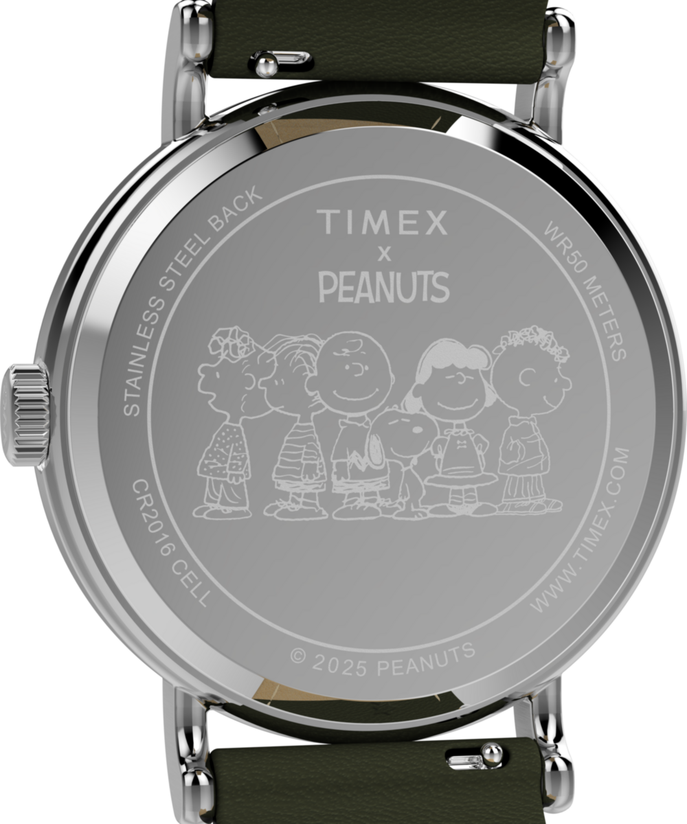 Peanuts® x Timex Weekender Holiday Dial 40mm Leather Strap Watch - Image 4