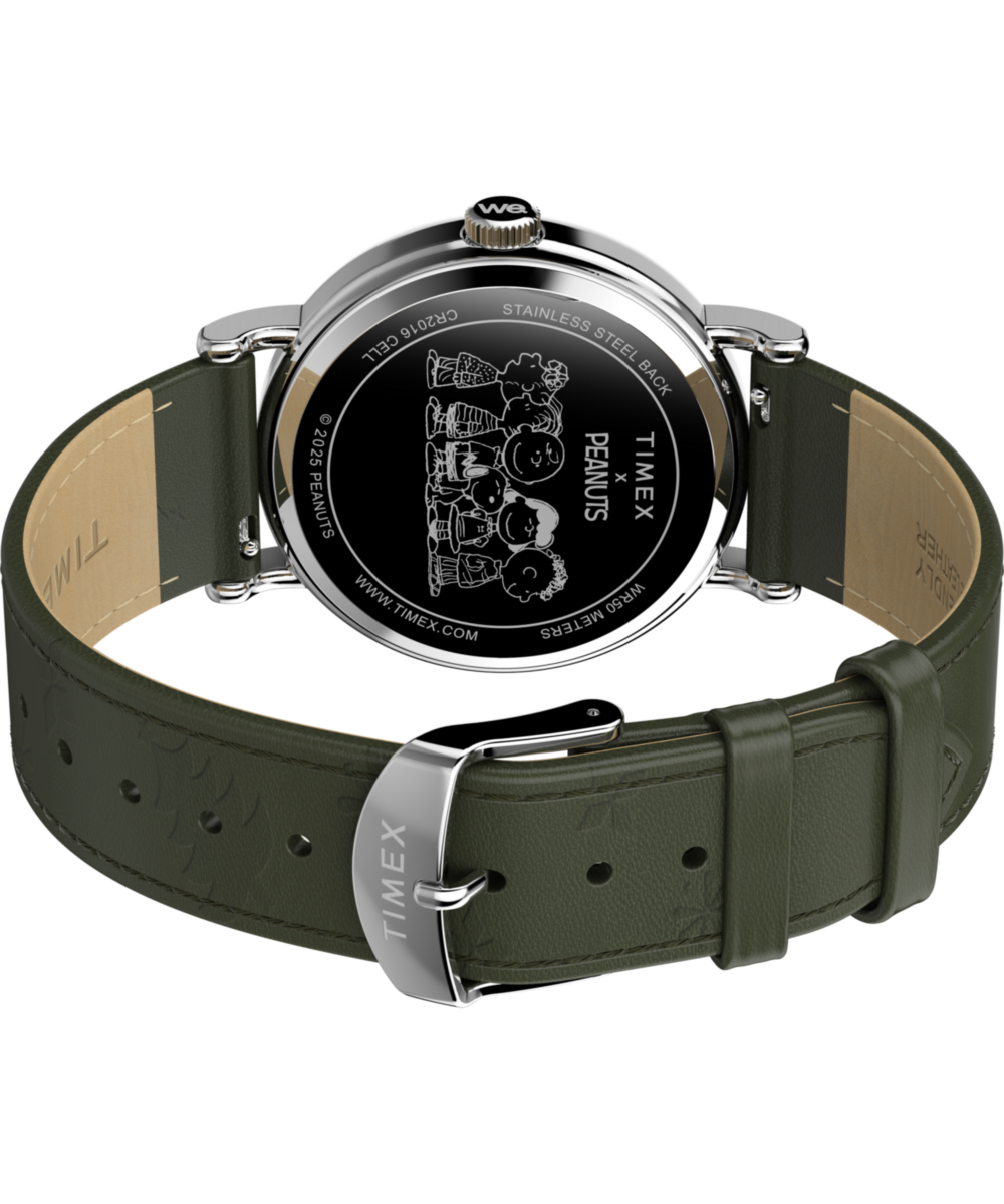 Peanuts® x Timex Weekender Holiday Dial 40mm Leather Strap Watch - Image 5