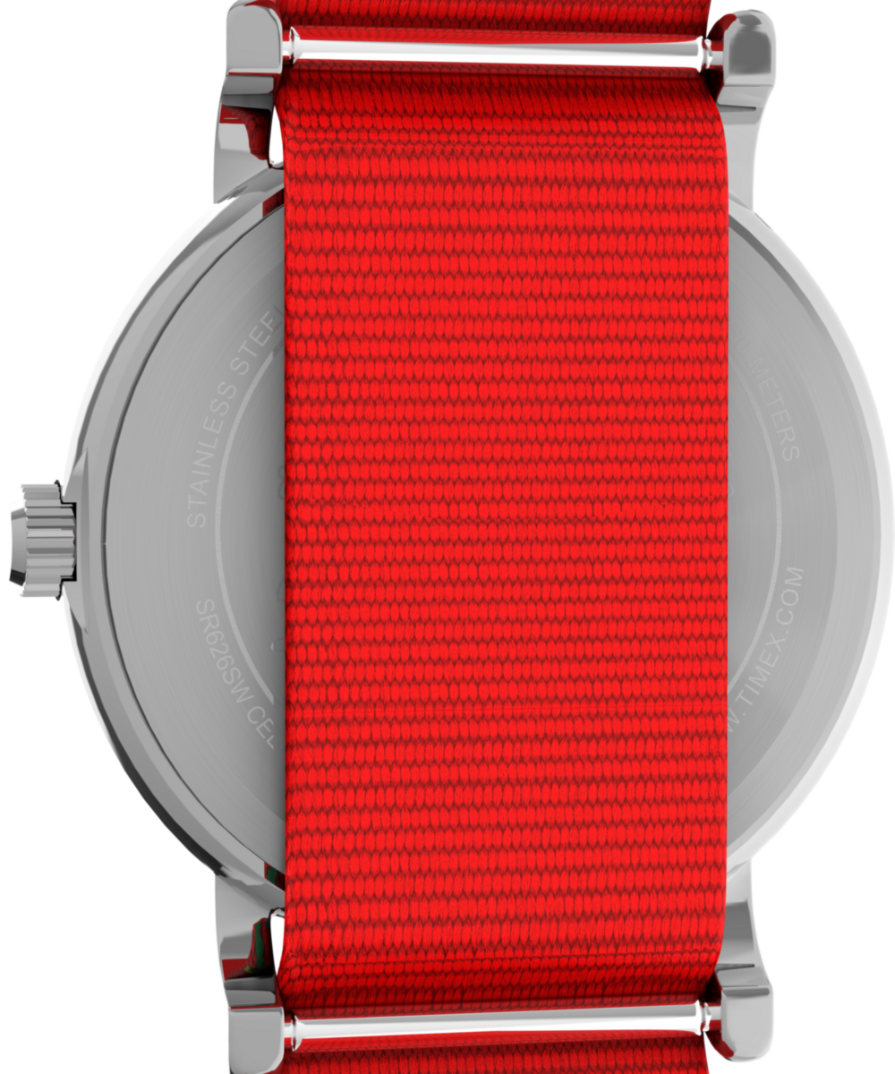 Peanuts® x Timex Weekender Snoopy Santa Hat 31mm Fabric Strap Watch - Image 4