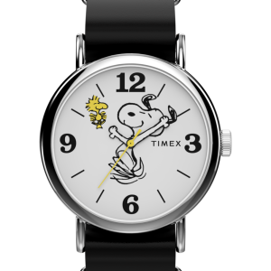 Peanuts® x Timex Weekender Snoopy  40mm Leather Strap Watch