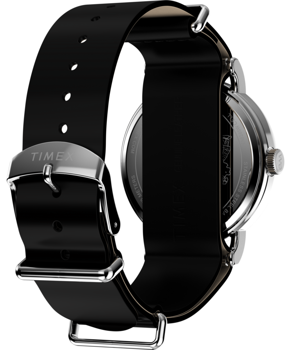 Peanuts® x Timex Weekender Snoopy 40mm Leather Strap Watch - Image 5