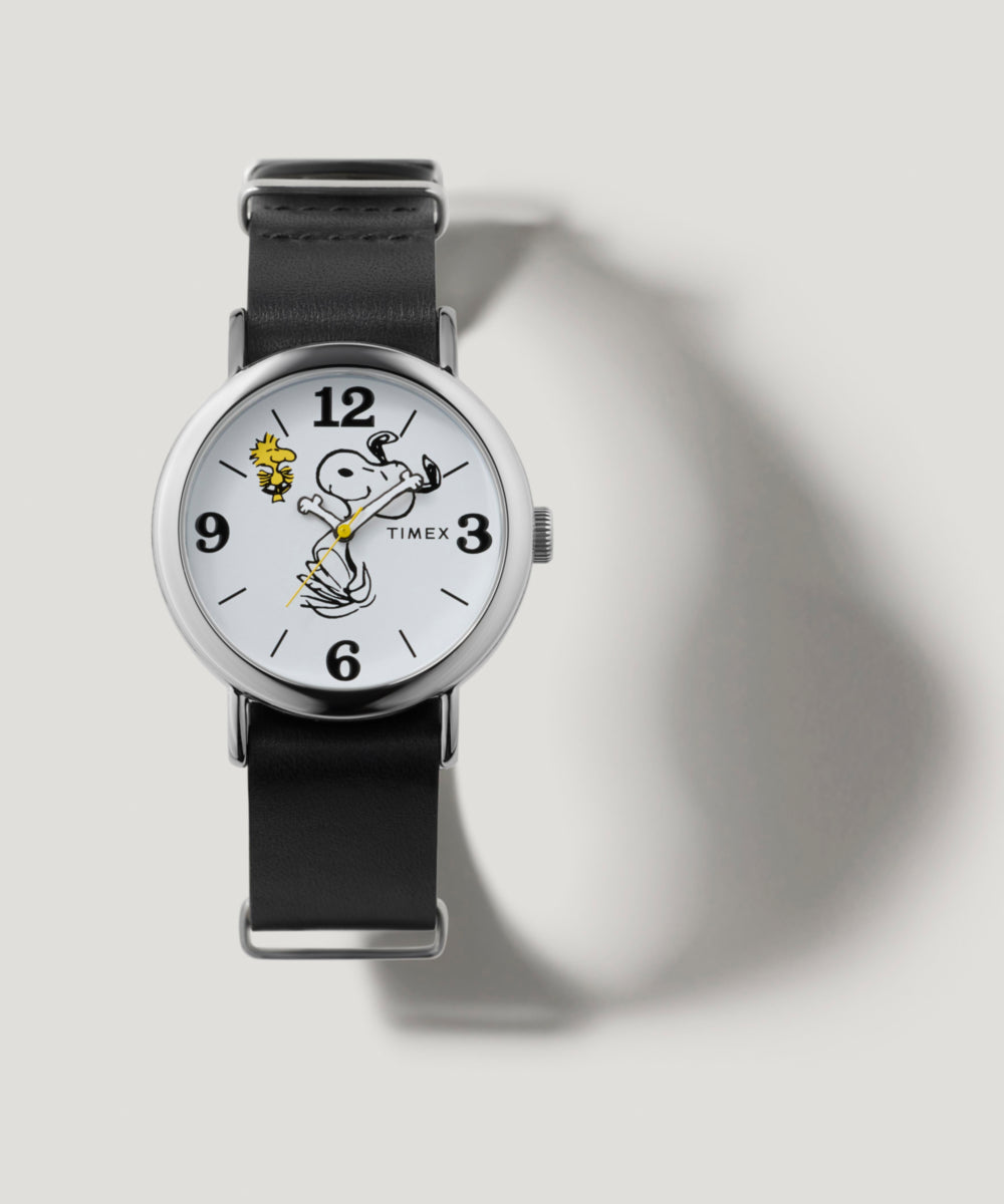 Peanuts® x Timex Weekender Snoopy 40mm Leather Strap Watch - Image 6