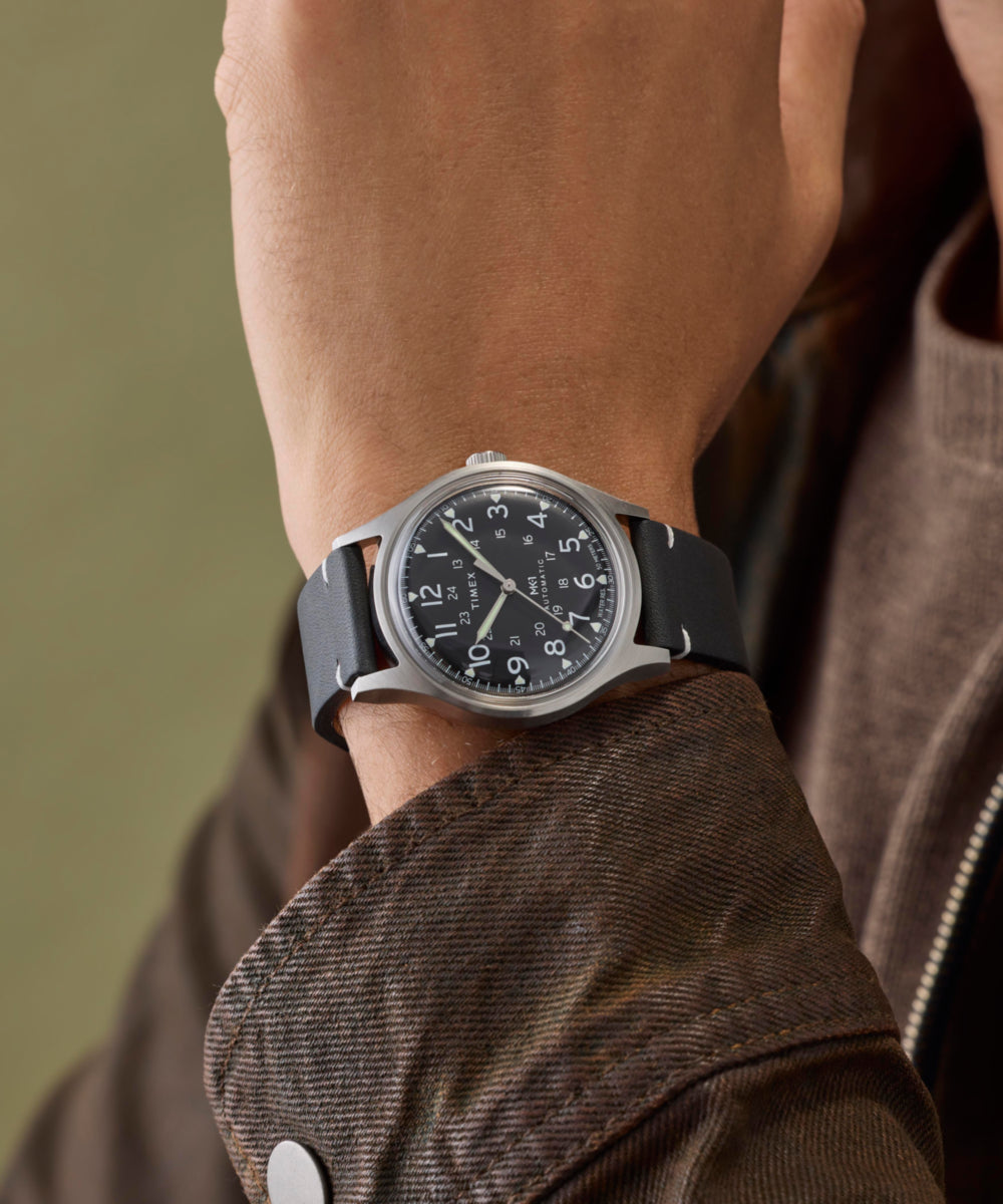 Timex MK1 Automatic 40mm Leather Strap Watch - Image 3